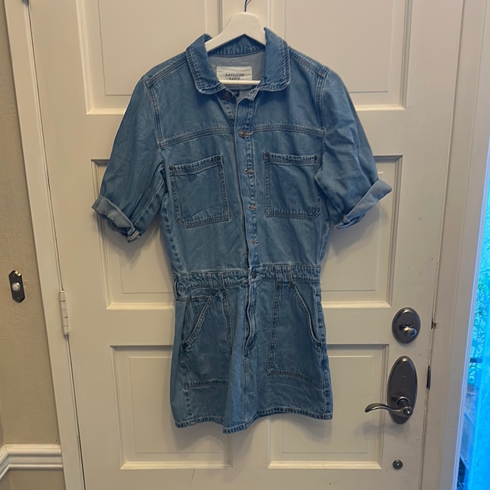 American Eagle Outfitters Light Blue Denim Jacket